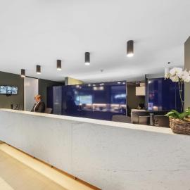 Belconnen Way Hotel & Serviced Apartments，位于堪培拉的酒店
