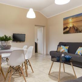 Arenda Apartamenty&Domki całoroczne，位于谢拉库夫的酒店