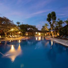 Bumi Ayu Bungalow Sanur，位于沙努尔的酒店