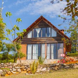 Cabañas Suites Sergia Torres，位于圣克里斯托瓦尔-德拉斯卡萨斯的酒店