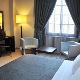 MonarC Hotel