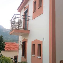 Green Hill Studios & Apartments，位于库卡里的酒店