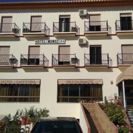 Hotel Muñoz,位于莫特里尔的酒店