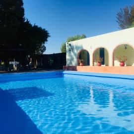 Hotel RV Park San Ramón，位于圣米格尔-德阿连德的酒店