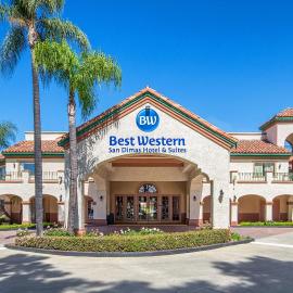 Best Western San Dimas Hotel & Suites，位于圣迪马斯的酒店