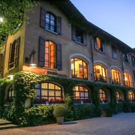 The Golf Club Guest House，位于梅纳焦的酒店