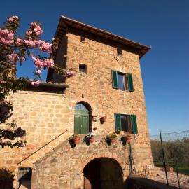 Torre appartamento con vista，位于蒙蒂塞切诺的酒店