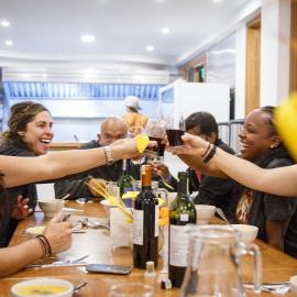 Community Hostel Alausi，位于阿劳西的酒店