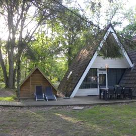 Bungalows Bospark te Stramproy，位于斯特兰普罗伊的酒店