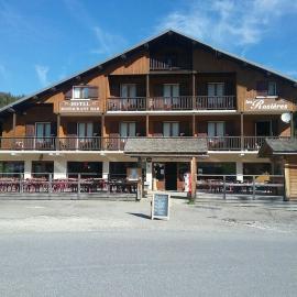 Hotel Restaurant Les Rosieres，位于马尼戈的酒店