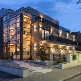 Trend Deluxe Siófok，位于希欧福克的酒店