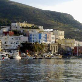 Hotel La Baia，位于蓬扎的酒店