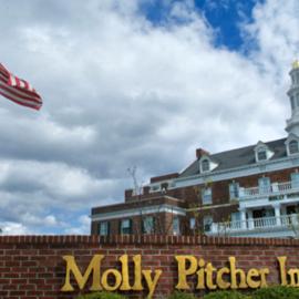 Molly Pitcher Inn，位于雷德班克的酒店