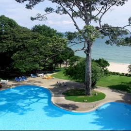 Purimas Beach Hotel & Spa，位于班昌的酒店