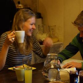 Hostel Mostel Hub Rooms and Apartments，位于索非亚的酒店