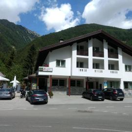 Gasthof Kreuzwirt，位于圣贾科莫的酒店