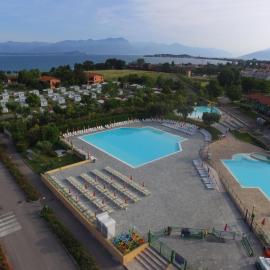 The Garda Village，位于西尔米奥奈的酒店
