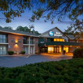 Best Western Clifton Park，位于克利夫顿帕克的酒店