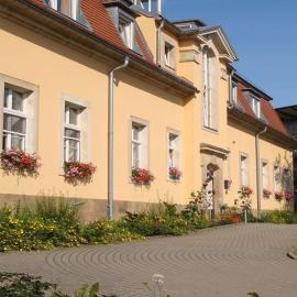 Hotel Regenbogenhaus，位于弗赖贝格的酒店