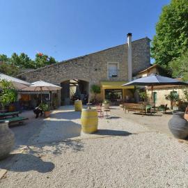 Le Clos des Aramons，位于Bernis的酒店