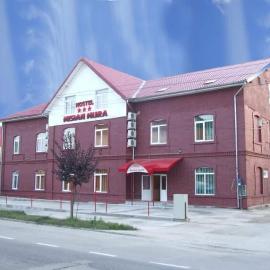 Mi Sian Mura，位于卢戈日的酒店