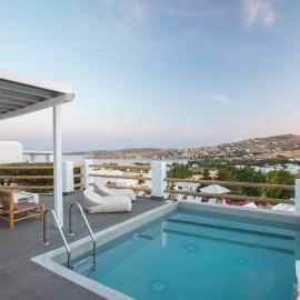 Paros Palace - Adults Only，位于帕罗奇亚的酒店
