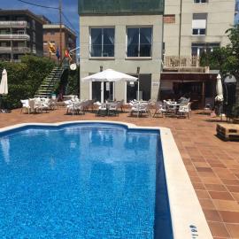 Hotel Sant Jordi，位于塞古德卡拉斐的酒店
