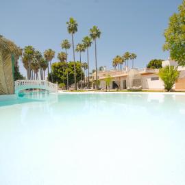 Tu&Me Resort - Adults Only，位于甘迪亚的酒店
