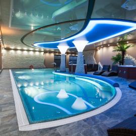 Hotel Zawiercie，位于扎维尔切的酒店
