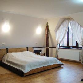 Hotel Zolota Pidkova，位于Kozlin的酒店
