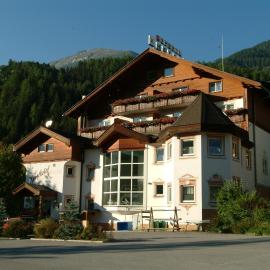 Sporthotel Mölltal，位于弗拉塔赫的酒店