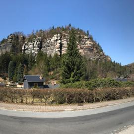 Hotel am Berg Oybin garni,位于奥伊宾的酒店