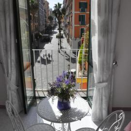 SALERNO COSTA D'AMALFI SUITE，位于萨莱诺的酒店