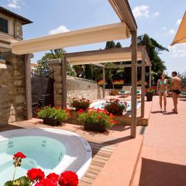 Hotel Palazzo San Niccolò & Spa,位于拉达-因基安蒂的酒店