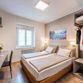 Albergo Ristorante Svizzero，位于卡波拉戈的酒店