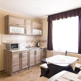 Cuha-gyöngye Apartmanház，位于齐尔茨的酒店