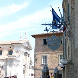 Albergo San Domenico，位于乌尔比诺的酒店