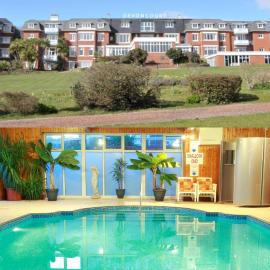 The Devoncourt Resort，位于埃克斯茅斯的酒店