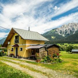 Ferienhaus Backstuber，位于Gundersheim的酒店