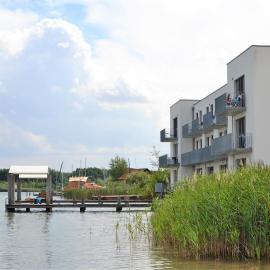 Laguna Seeappartements，位于Neukieritzsch的酒店
