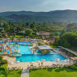 Cronwell Platamon Resort All-Inclusive，位于帕拉塔蒙的酒店