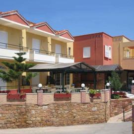 Sunrise Hotel，位于Agia Ermioni的酒店