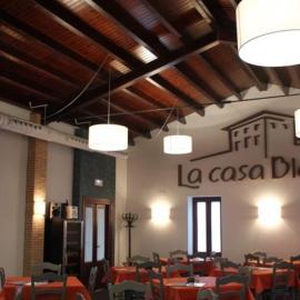 Hotel-Restaurante Casa Blava Alzira，位于阿尔齐拉的酒店