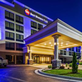 Best Western Plus Hanes Mall，位于温斯顿·塞勒姆的酒店