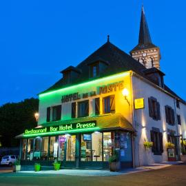 Logis Hotel De La Poste,位于圣萨维斯奥沃的酒店