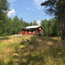 Hyttsnåret，位于Östra Löa的酒店