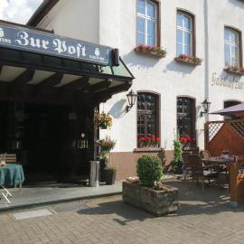 Gasthof zur Post,位于Cobbenrode的酒店