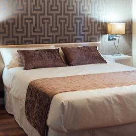 Hotel Rural Pinares de Soria，位于莫利诺斯德杜埃罗的酒店