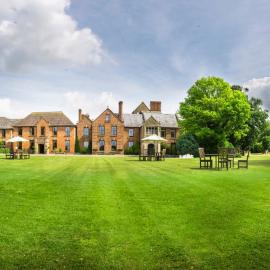 Hatherley Manor Hotel & Spa，位于格洛斯特的酒店