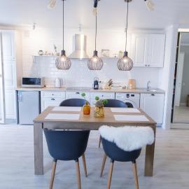 Studio Suite near Lake with Jacuzzi，位于苏梅的酒店